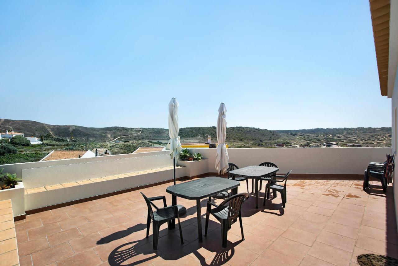 Villa Carrapateira *